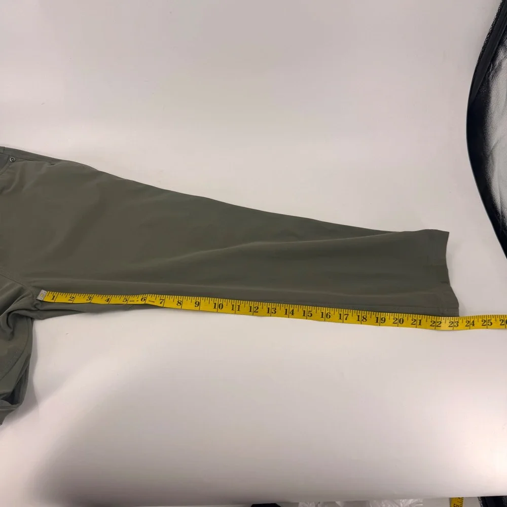Quince Mens 5-Pocket Ultra-Stretch Tech Chino Pants Olive Green 30x23 - Picture 6 of 10